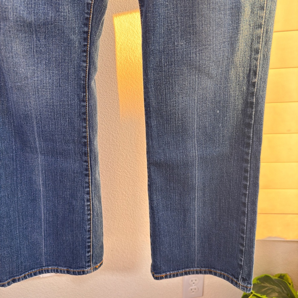 43. Levi's 515. Size 10 M Bootcut Jeans - Picture 5 of 11